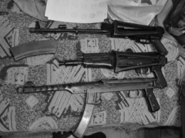 В Николаеве СБУ задержала группу торговцев оружием