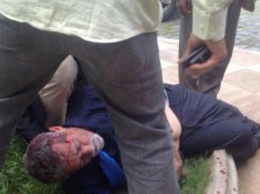 Парламент Венесуэлы атаковали протестующие, есть пострадавшие (фото)