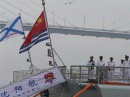 Во Владивосток прибыл учебный корабль ВМС Китая