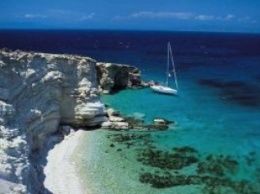 Греция: Туристы не хотят делить острова с беженцами