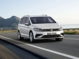 Volkswagen представила Touran R-Line