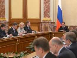 Медведев призвал Роспотребнадзор осторожнее высказываться о фальсификатах сыров