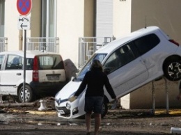 Число жертв наводнения на французской Ривьере достигло 16 человек