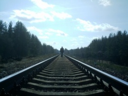В Кировской области поезд насмерть сбил 17-летнего мальчика