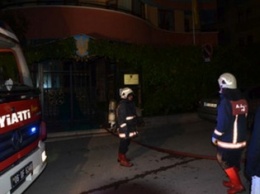В Турции загорелось здание посольства Украины