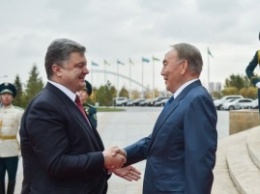 Назарбаев и Порошенко обсудили Донбасс и реализацию "Минска-2"