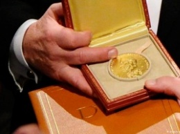 Премию по экономике памяти Нобеля получил британец Ангус Дитон