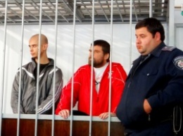В Николаеве прокуратура потребовала по 10 лет лишения свободы охраннику Пушилина и казачку-гранатометчику ДНР