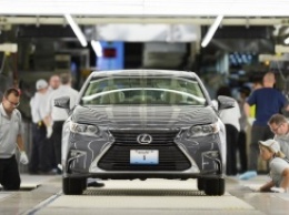 Lexus выпустил первый в истории автомобиль в США