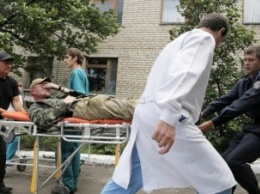 Терпение и милосердие побеждает, Мечниковцы продолжают бороться за жизнь раненых бойцов