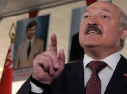 Лукашенко осудил нобелевского лауреата за критику своей страны