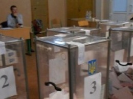В Днепропетровске избирателей необоснованно пугают военкомами