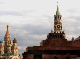 Кремлю лучше продолжать кражи, чем играть в геополитику - эксперт