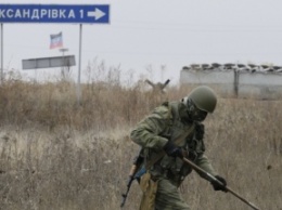 Штаб АТО: Боевики обстреливают украинские позиции на всех направлениях, ситуация напряженная