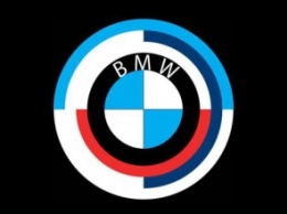 BMW покажет в Милане пять новых моделей мотоциклов