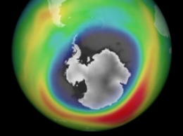 Озоновая дыра над Антарктидой выросла до размеров Северной Америки