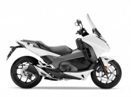 Новые мотоциклы и скутеры от Honda на выставке EICMA-2015