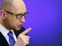 Яценюк: Украина не будет платить долг России на условиях Путина