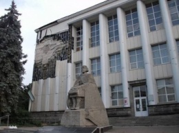 Луганская библиотека им.Горького эвакуировалась в Старобельск