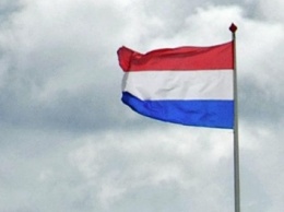 Перепутали флаги. В Турции забросали яйцами генконсульство Нидерландов - вместо россйского