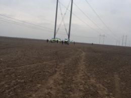 В "Укрэнерго" заявили, что возобновления поставок электроэнергии в Крым не является их компетенцией