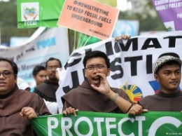Перед конференцией ООН по климату во всем мире проходят протесты