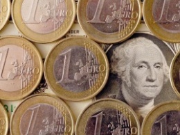 Эксперты прогнозируют снижение курса евро