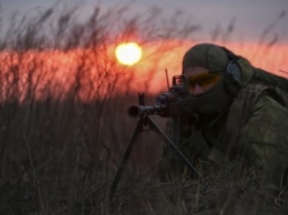 На Донецком и Артемовском направлениях боевики 6 раз обстреливали позиции украинских военных, - пресс-центр