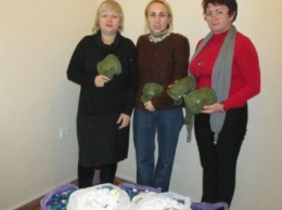Волонтеры передали 55 килограмм пластиковых крышечек для николаевских бойцов