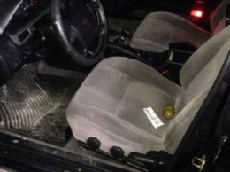 У днепропетровца в авто под сиденьем нашли гранату