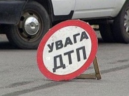 Под Киевом автомобиль Smart врезался в грузовик МАН, водитель легковушки погиб