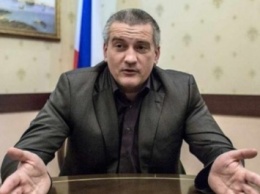 С.Аксенов заявил, что жители оккупированного Крыма просят отказаться от украинской электроэнергии