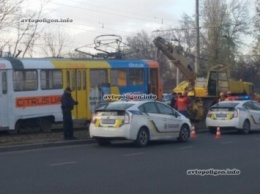 ДТП в Одессе: мужчина-пешеход погиб под колесами трамвая. ФОТО