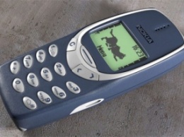 Nokia 3310 против танка