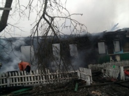 В Николаевской обл. из-за неисправной печи в пожаре погибли трое людей