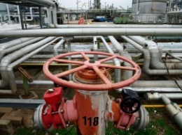 СМИ: "Газпром" получит доли в двух НПЗ австрийской OMV