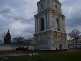 Колокольня "Софии Киевской" наклонилась на 12 см, проводится исследование грунта