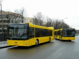 Киевские автобусы будут курсировать измененными маршрутами