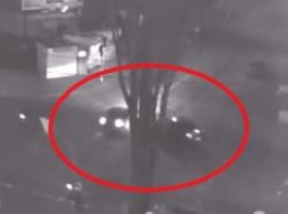 ВИДЕО ДТП в Киеве: на Щербакова пьяный на Dachia Logan протаранил Mazda