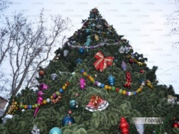 Николаевцам напомнили новогодне-рождественскую программу до 17 января