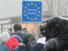 Поток беженцев в Европу не снижается с приходом холодов