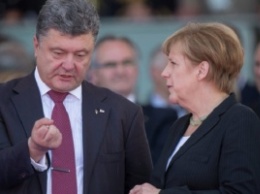 Порошенко и Меркель проведут телефонные переговоры касательно минских соглашений и санкций против РФ