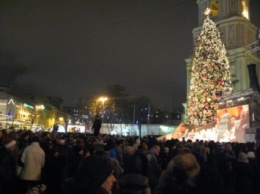 Празднование Нового Года на главной площади столицы в самом "разгаре"