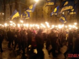 1 января - годовщина со дня рождения Степана Бандеры. В Киеве отметили маршем