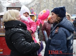 Спасатели Николаевщины устроили праздник для горожан: "Умей пользоваться огнетушителем!"