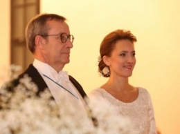 Президент Эстонии женился на сотруднице латвийского министерства обороны