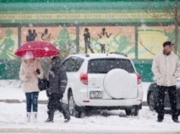 Последствия непогоды в Украине: жертвы, пострадавшие и Одесский снегопад