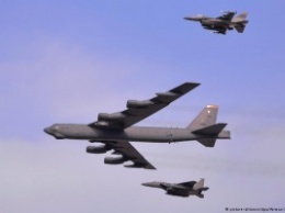 Бомбардировщик ВВС США совершил полет над Южной Кореей