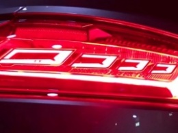 Немцы показали задние фонари Audi TT RS нового поколения (видео)