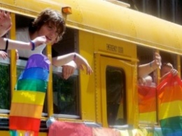 В США открыли ЛГБТ-школу для детей от 5 лет